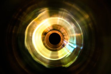 Karanlıktaki ses dalgaları