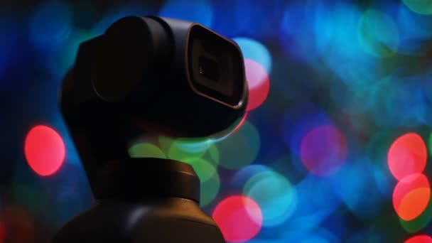 Gimbal camera op de achtergrond bokeh — Stockvideo