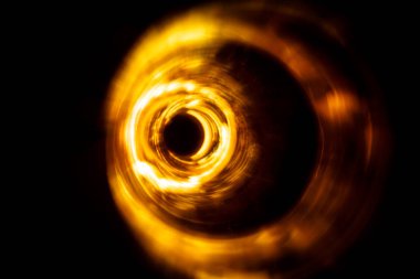 Karanlıktaki ses dalgaları