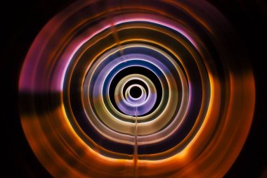 # Karanlıktaki ses dalgaları #