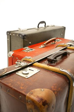 Beyaz arka planda klasik bavul. Beyaz arkaplanda izole