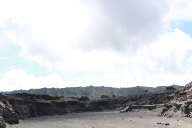 Mount Bromo, Mount Bromo Bromo Tengger Semeru Milli Parkı'nda, Doğu Java, Endonezya krater kayalarda