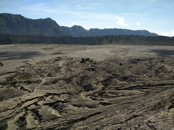 ブロモ山 ブロモ山にブロモ Tengger スメル国立公園 インドネシア東ジャワ州のクレーターの岩石 — ストック写真