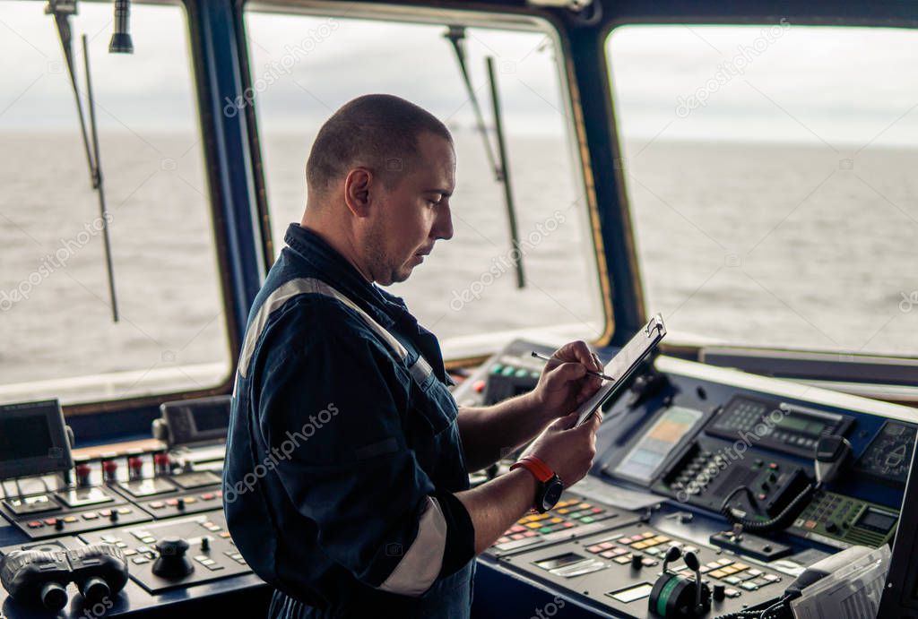 Marine navigational officer or chief mate on navigation watch