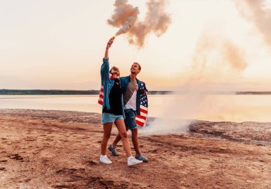 Amerikan çift el parlama veya fusee ile