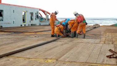 Çapa elleçleme tug Supply AHTS gemi mürettebat hazırlanıyor gemi