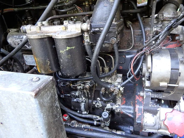 古いトラクター エンジンのクローズ アップ — ストック写真