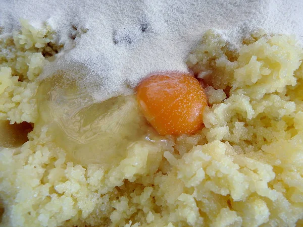 Efectuarea Aluatului Cartofi Pentru Găluște Sau Gnocchi — Fotografie, imagine de stoc