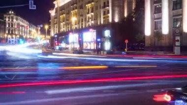 Tverskaya street gece Moskova görünümüne