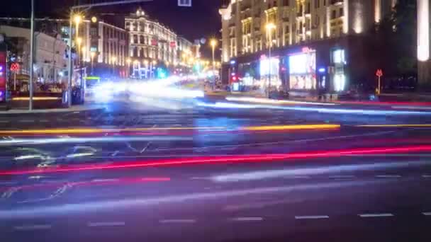Ночь Москва вид на Тверскую улицу — стоковое видео