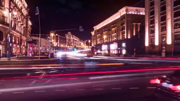 Noche Moscú vista a la calle Tverskaya — Vídeo de stock