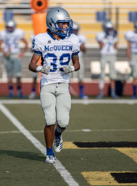 Mcqueen lise vs kurumsal Redding, California ile futbol eylem. 24 Ağustos 2018