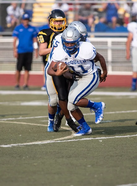 Mcqueen lise vs kurumsal Redding, California ile futbol eylem. 24 Ağustos 2018