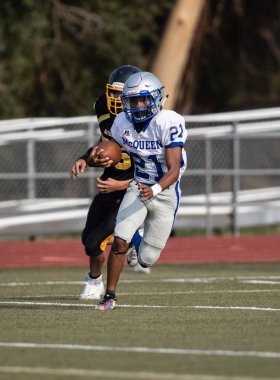 Mcqueen lise vs kurumsal Redding, California ile futbol eylem. 24 Ağustos 2018