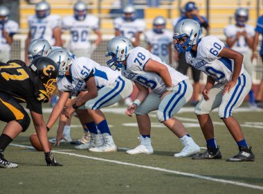 Mcqueen lise vs kurumsal Redding, California ile futbol eylem. 24 Ağustos 2018