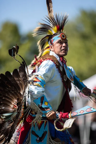Uczestników Native American Styl Tańczenia Stillwater Pow Wow Anderson California — Zdjęcie stockowe
