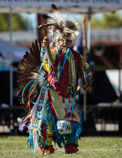 Teilnehmer Tanzen Indianischen Stil Beim Stillwater Pow Wow Anderson Kalifornien — Stockfoto