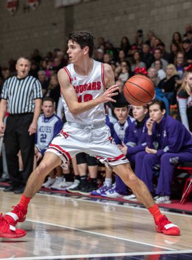 Palo Cedro, Kaliforniya 'da Shasta ve Foothill Lisesi ile basketbol eylemi. 29 Ocak 2019.