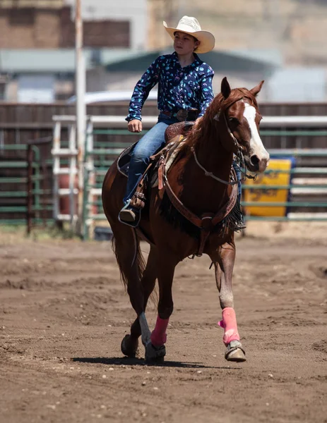 Junior Rodeo Deelnemers Presteren Cottonwood Rodeo Noord Californië Mei 2019 — Stockfoto