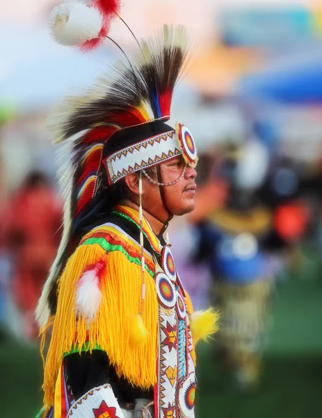 Amerika Perlen Tanz Tanz Jahrmärkte Federn Idaho Indianer Julymash Indianer — Stockfoto