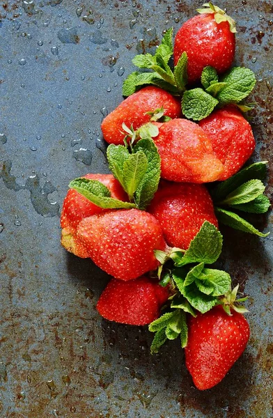 Fresh Ripe Strawberry Dark Background — Stock Photo, Image