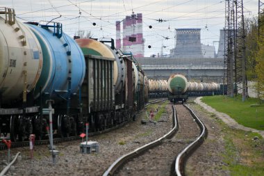 Moskova, Rusya. 2 Mayıs 2020. Moskova, Rusya 'da petrollü tren vagonları.
