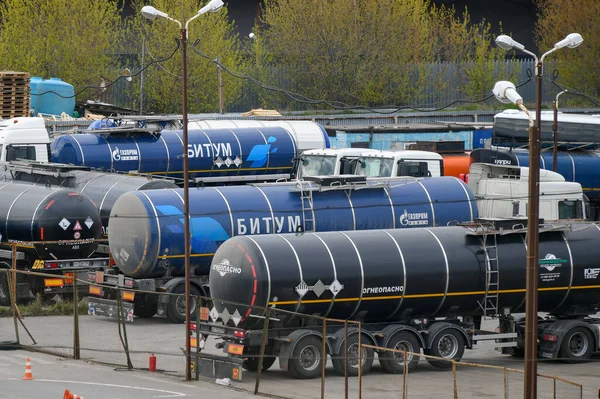 Moscú Rusia Mayo 2020 Estacionamiento Con Camiones Que Transportan Betún — Foto de Stock