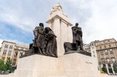 Budapeşte, Macaristan - 14 Mayıs 2018: Macaristan 'ın Budapeşte kenti Macaristan yakınlarındaki Macar Parlamentosu yakınlarındaki Tisaza Istvan Anıtı. Istvan Tisa Heykeli.