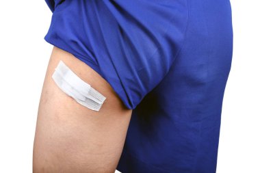 Deri popo veya cilt serseri Asya genç çocuğun çürük yara yaralanma. Beyaz arka plan üzerinde izole eşek kanayan yaraya yakın.