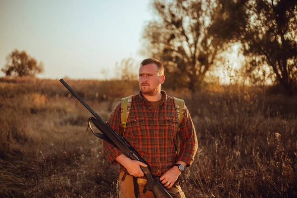 Irish Looking Red Bearded Hunter Checkered Shirt Staying Outdoors Sunset — Stock Photo, Image