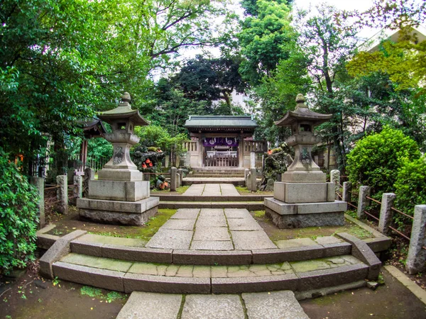 根津神社或根津神社是一个传统的历史神社 日本2018年9月 — 图库照片