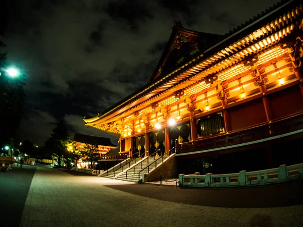 Sensoji Tapınağı veya Asakusa Templetokyo, Japonya gece zaman. Eylül 22, 2018.