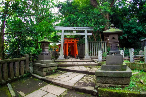 根津神社或根津神社是一个传统的历史神社 日本2018年9月 — 图库照片