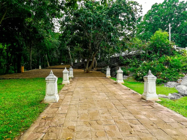 Wat Khao di tapınağı, u tanga, Suphanburi eyaleti, Tayland 