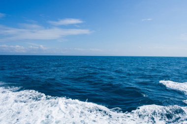 Okyanusta deniz suyu köpük Gemi parça, Su doku