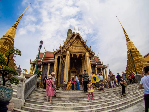 Grand palais et Wat phra keaw à Bangkok, Thaïlande, mai 2019 — Photo