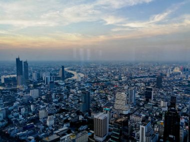 Bangkok, Tayland -Ocak, 2019 - Kral Güç Mahanakhon Skywalk.