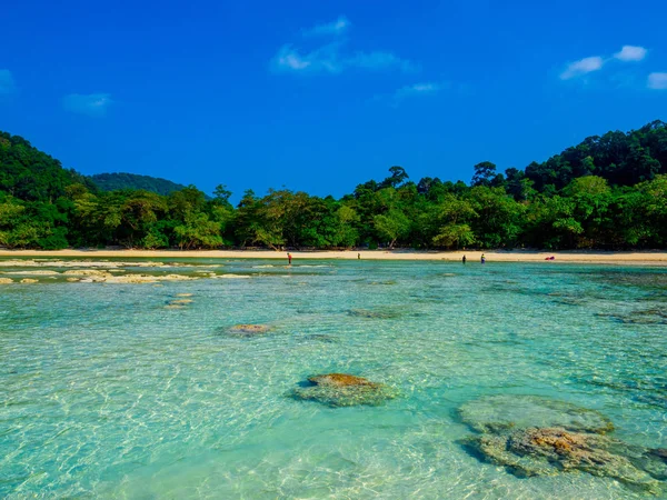 Plaża w mu Koh Surin lub Surin Island, Tajlandia — Zdjęcie stockowe