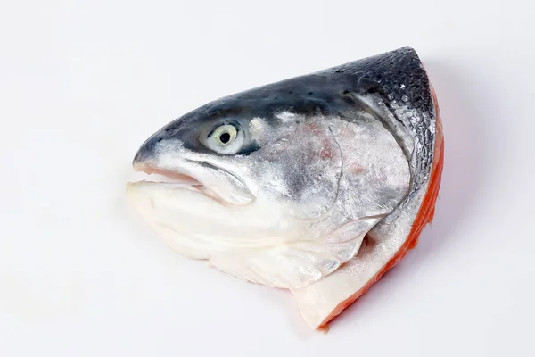 Kesilmiş Temizlenmiş Somon Alabalık Balık Baş yarısı 