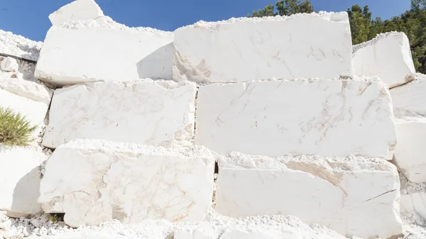 Pedra branco cinza fundo textura de mármore. Piso de cozinha e bancada contador de luxo para interior . — Fotografia de Stock