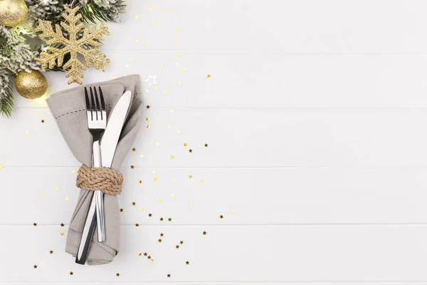 Christmas Table Setting White Gold Holidays Background Menu Template — Stock Photo, Image