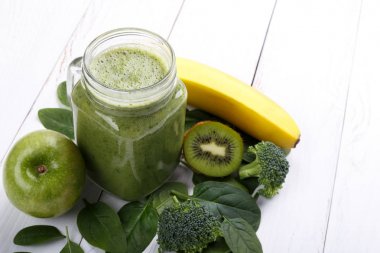 Yeşil Detoks güler yüzlü