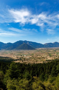 Yunanistan 'daki dağdan manzara, sonbaharda manzara