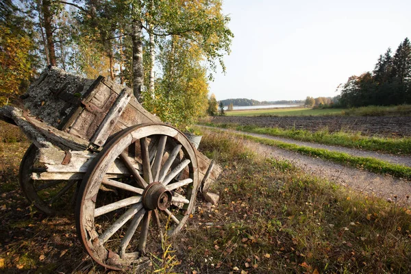 Autumn landscape, old cart by the road Finland, Scandinavia — Stock Photo, Image