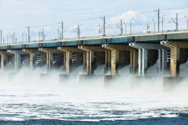 Hidroelektrik Santrali. Su damping. Volgograd, Volga Nehri, Rusya Federasyonu