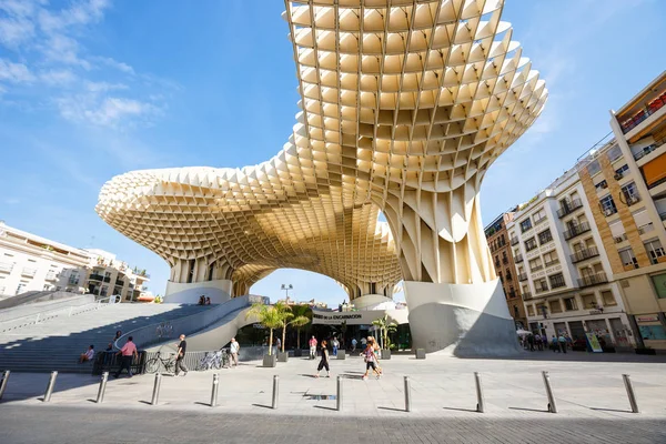 Increíble Metropol Parasol en la Plaza de la Encarnación de Sevilla, España —  Fotos de Stock