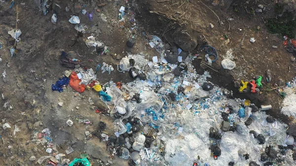 Disparo Aéreo Basura Que Yacía Entre Campo Volando Sobre Basura — Foto de Stock