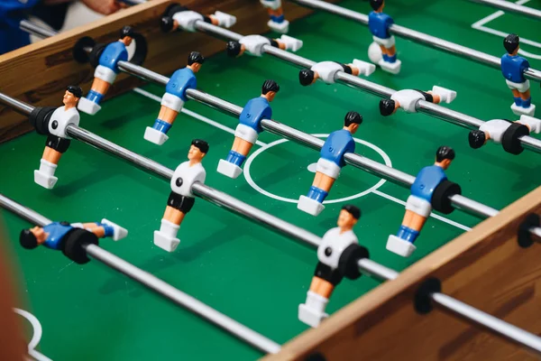 Langırt masası futbolcuları.
