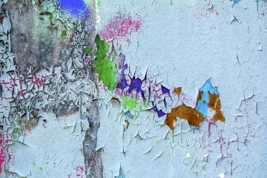 Grafiti ile karanlık yıpranmış paslı metal doku arka plan.