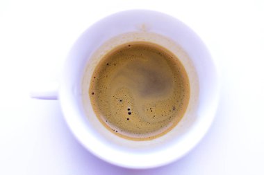 Kırpma Yolu dahil. Kalp Tasarımlı Latte.